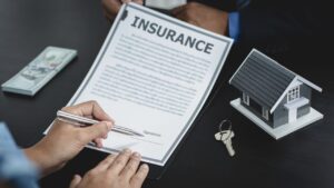 Insurance-Contract-300x169